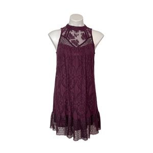 Xhilaration   laceHalter shift dress wine color size XS